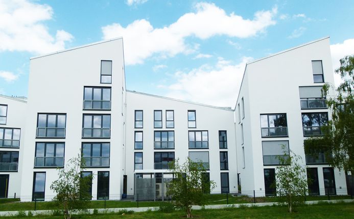 Apartment complex 