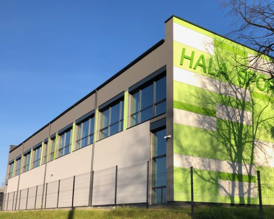 Hala sportowa, Sulejów (Polska)